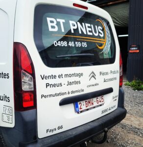 Lettrage vehicule BT2