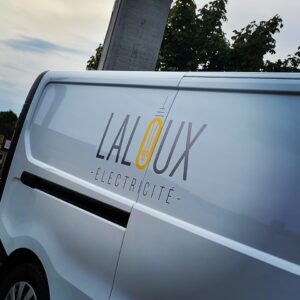 Lettrage vehicule Laloux2